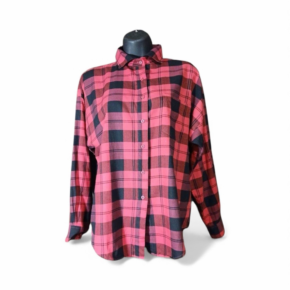 Air Express Men’s M red and black plaid button-up flannel shirt
JC103